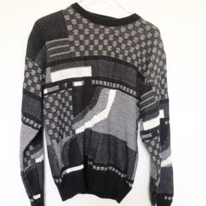 Women's Vintage Black and White Patterned Sweater